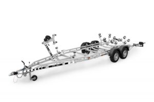 Paadi ja skuutrihaagised